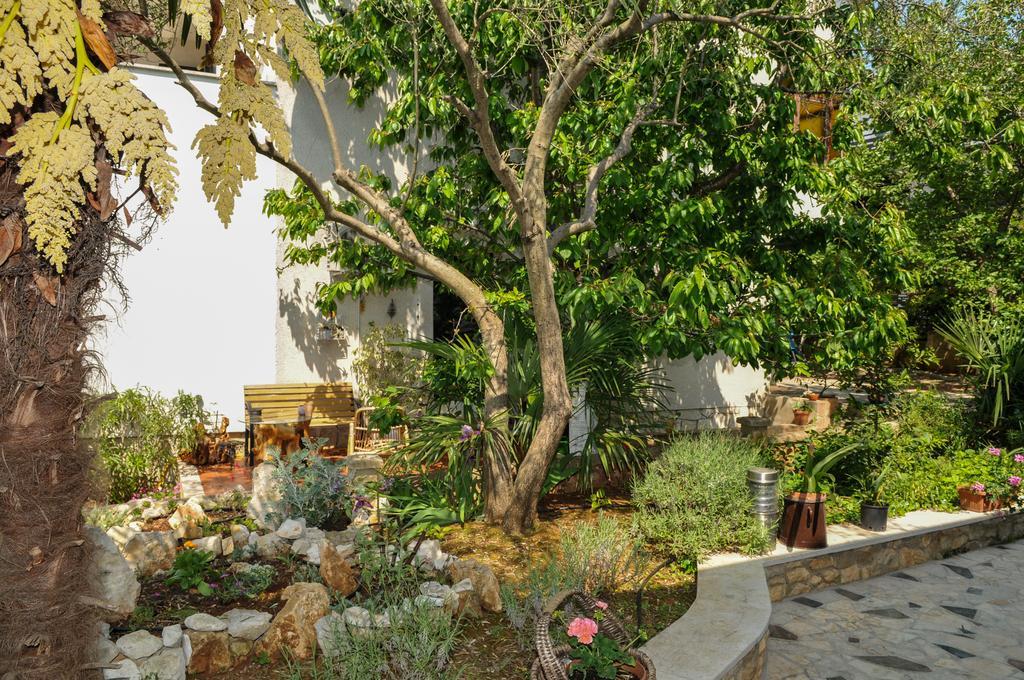 Apartments Finida Porec Bagian luar foto