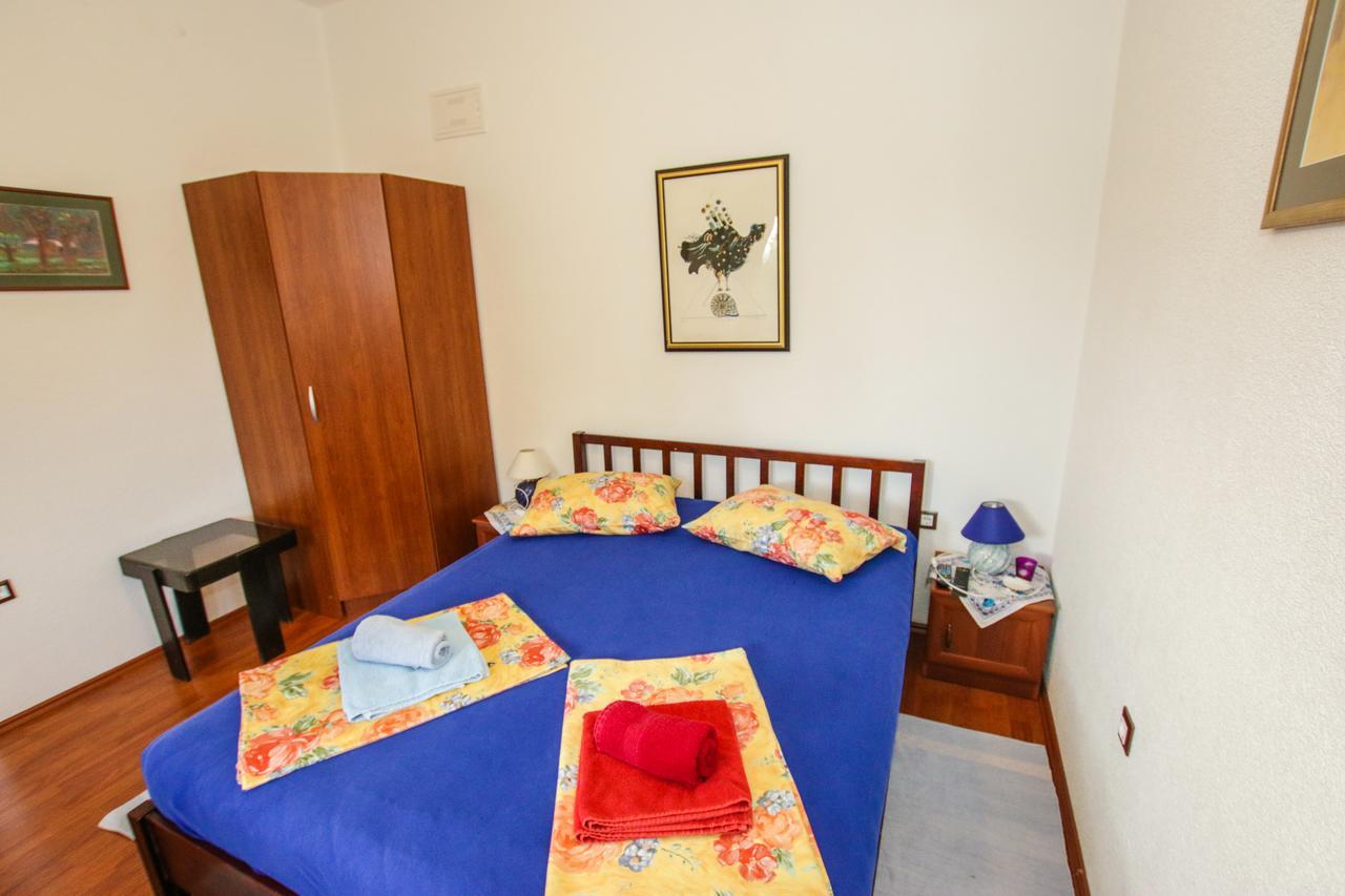 Apartments Finida Porec Bagian luar foto